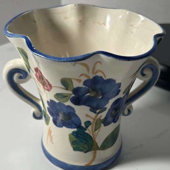 40009 Vintage FTD Hand Painted Ceramic Vase Portugal 1970's Flowers - Picture 1 of 5
